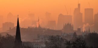 Tony Lloyd is calling on the government to take decisive action to reduce levels of toxic air pollution whilst making lung health a priority