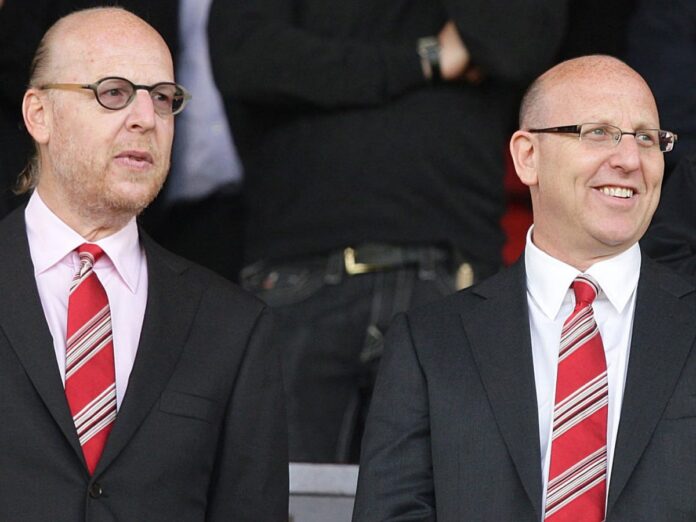 Bloomberg are reported that the Glazer family are discussing selling a minority stake in Manchester United