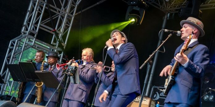 After a 3 year wait, Rochdale Feel Good Festival will be tickling taste buds and filling the town with live music this weekend
